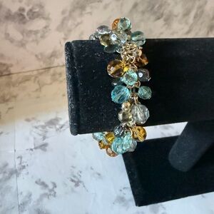 Elegant Multi-Color acrylic beaded connector stretchy Bracelet